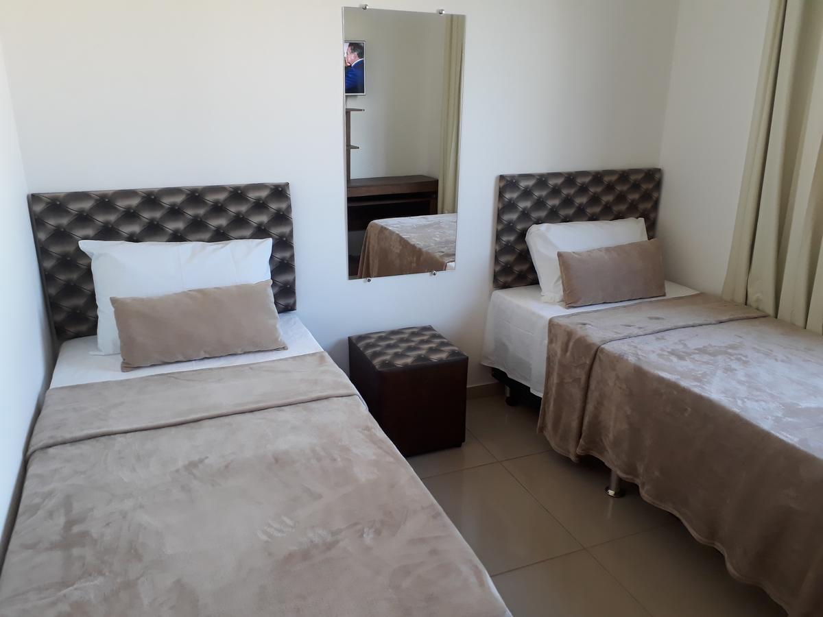 Hotel Lincohn Montes Claros Exterior foto