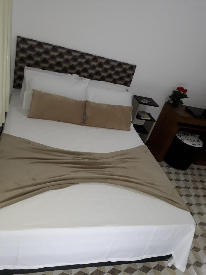 Hotel Lincohn Montes Claros Exterior foto